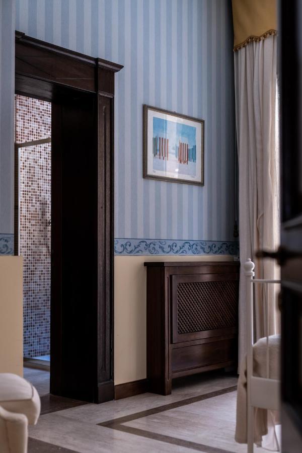 Hotel Palazzo Chiara à Cagliari Extérieur photo